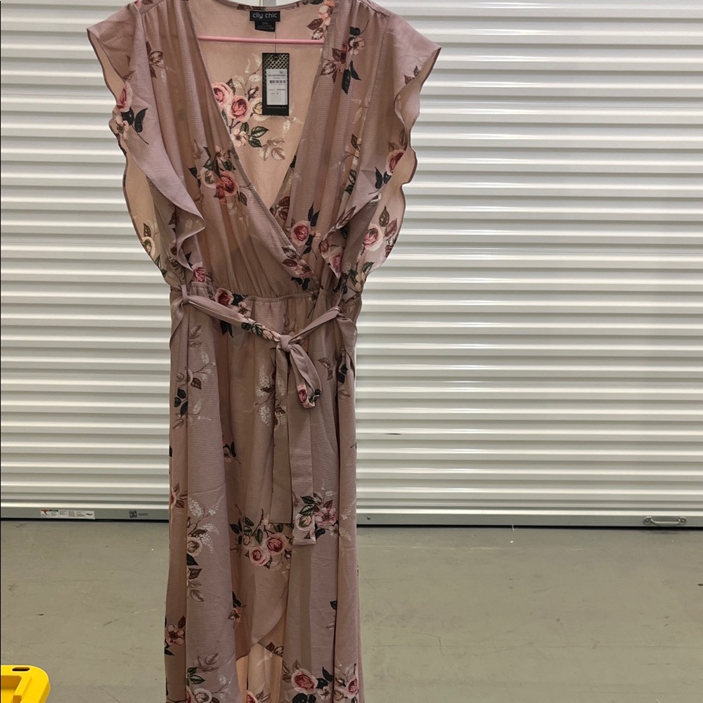 City Chic Blush Floral Maxi Dress